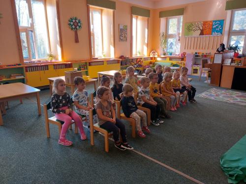 Navštívilo nás divadlo Bublanina